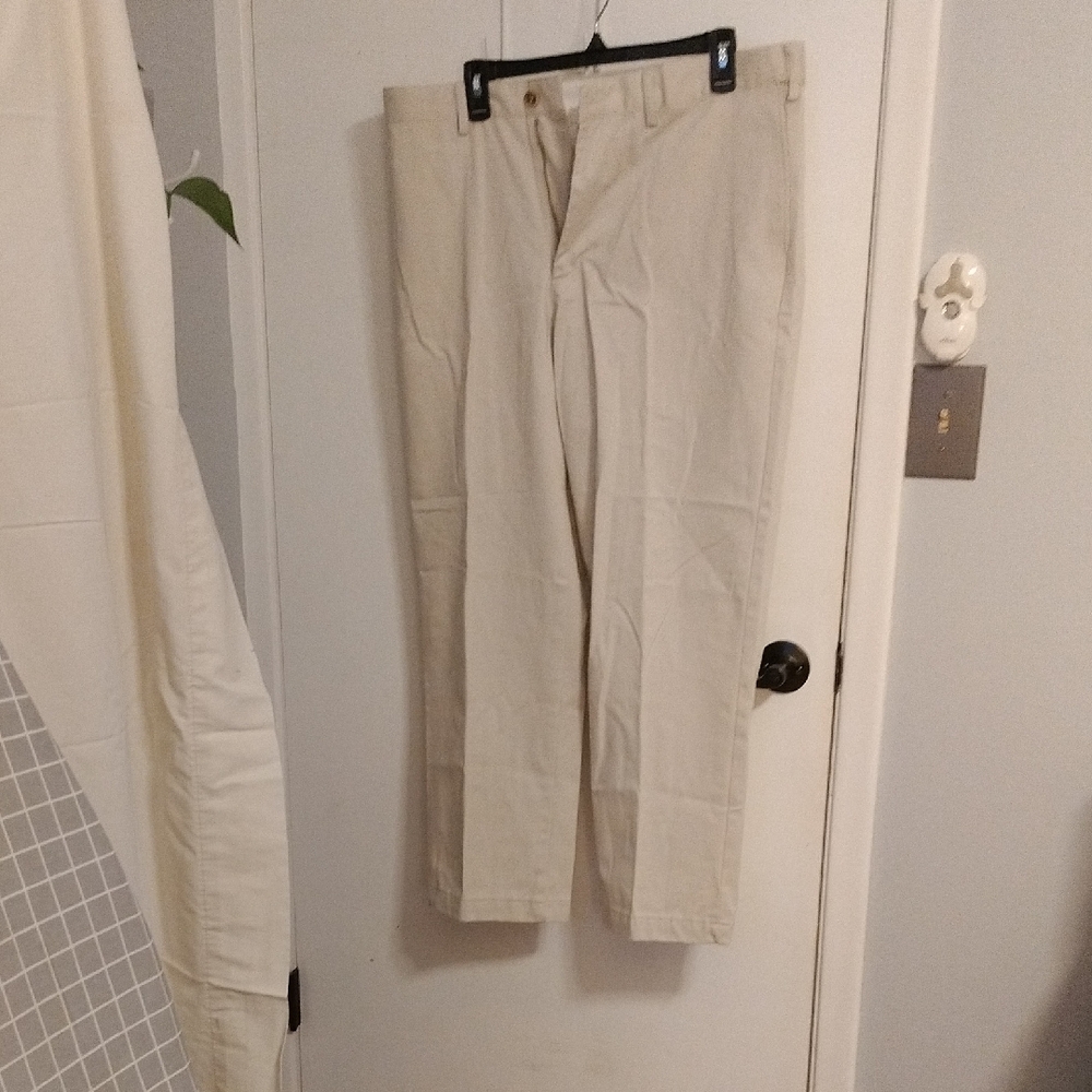 Lands' End Men's Light Tan Chinos, Comfort Waist